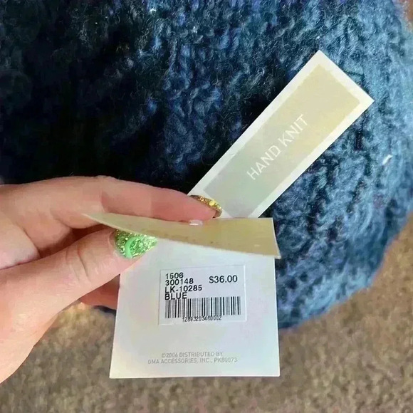 New Charlotte Hand Knit Hat winter navy - Picture 3 of 3